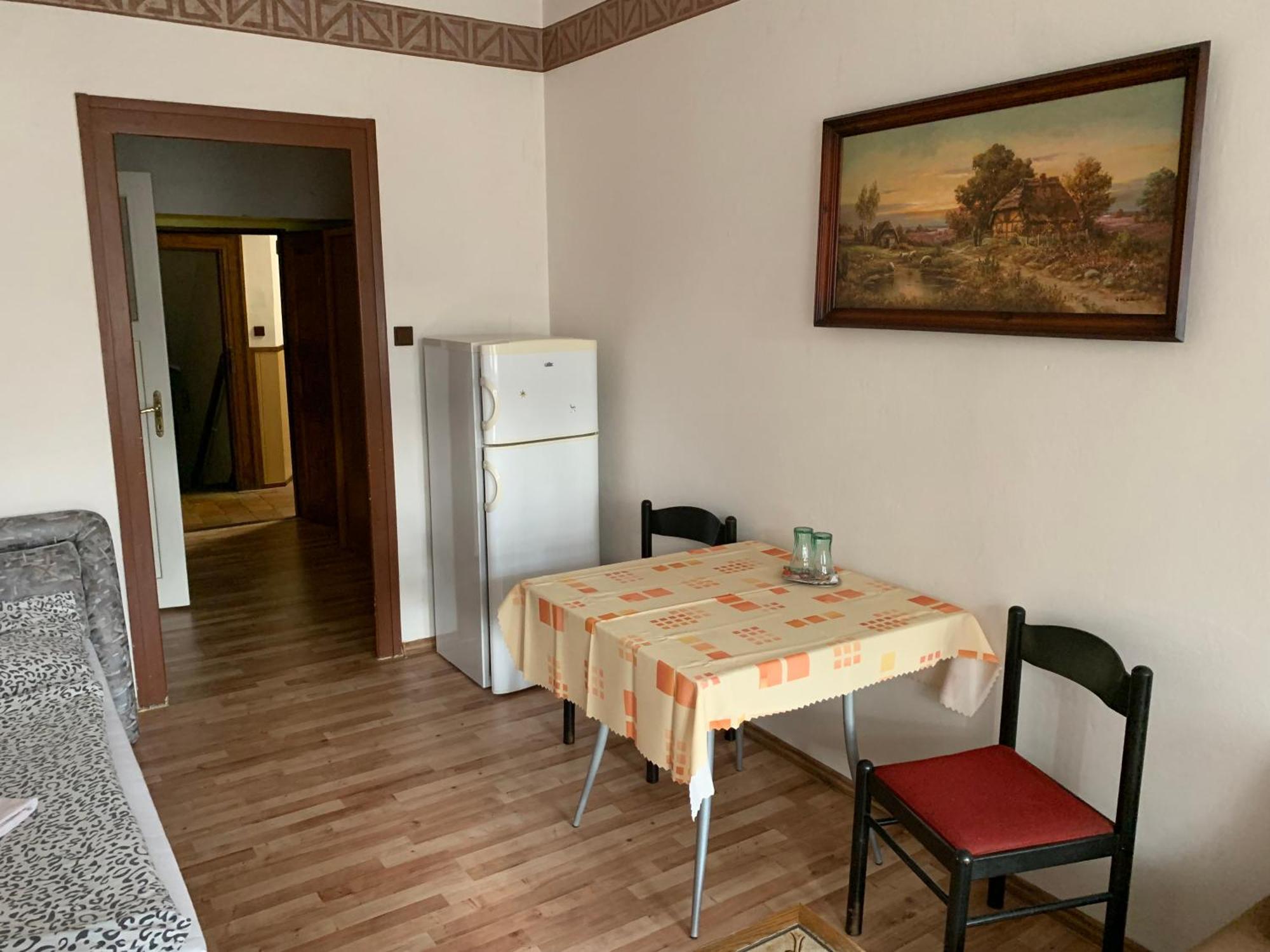 Opočno Restaurace A Penzion Podloubi מראה חיצוני תמונה